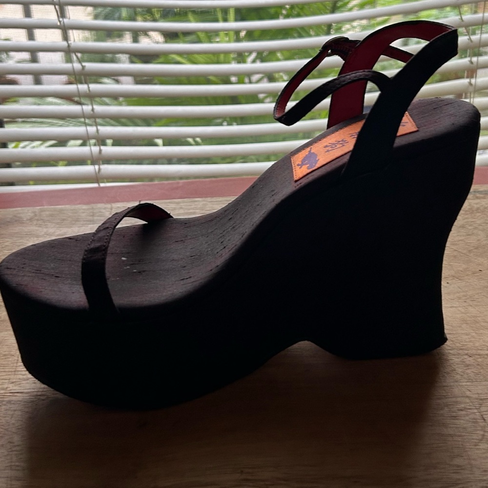 Rocket Dog chunky wedge platform heels, size 9, excellent condition - Picture 12 of 13